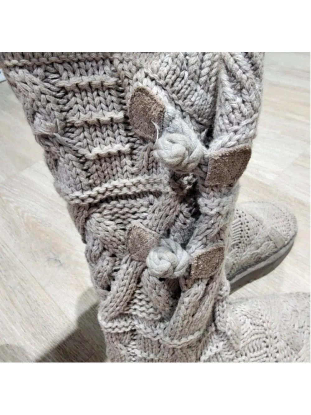 UGG Knit Boots Womens Size 5 Gray Suede Button Mid Calf Sock Winter Casual